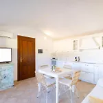 Angolino Di Sole شقة مورتا ماريا