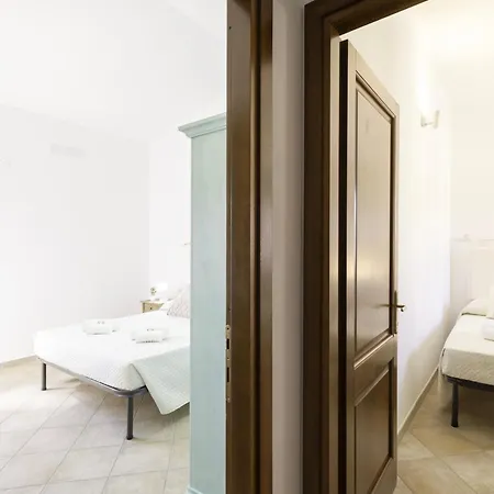 Angolino Di Sole ムルタ・マリア