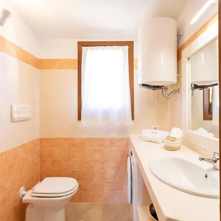 Angolino Di Sole Murta Maria